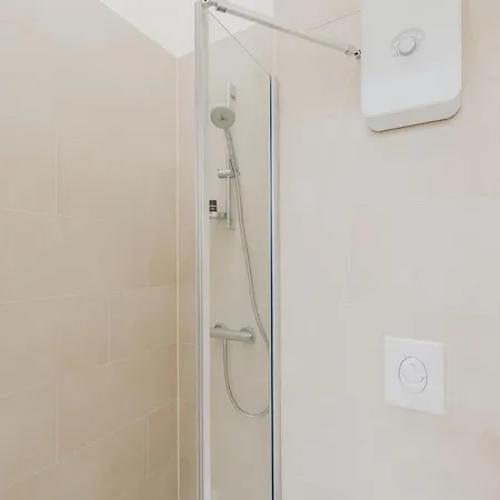 Urban Smart Kreuzberg Apartment Berlin